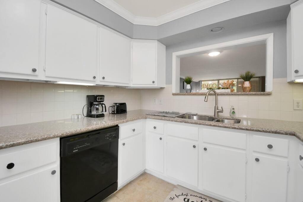 Double Master Suites Condo Near Med Ctr, Nrg Arena 2 Houston Exterior foto